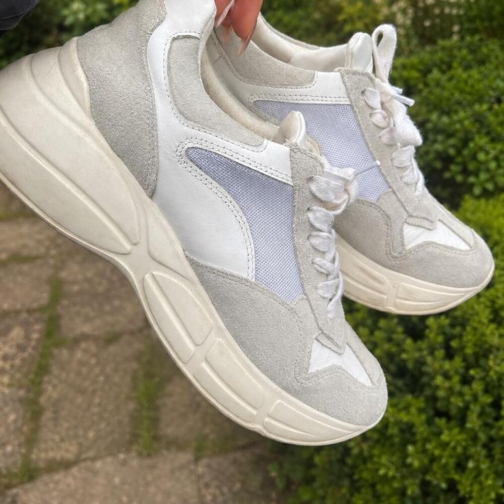 Steve-madden Women's White and Cream Trainers